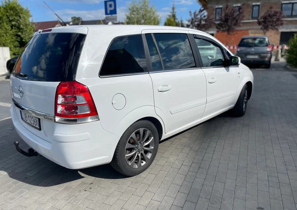 Opel Zafira cena 19900 przebieg: 286000, rok produkcji 2010 z Katowice małe 67